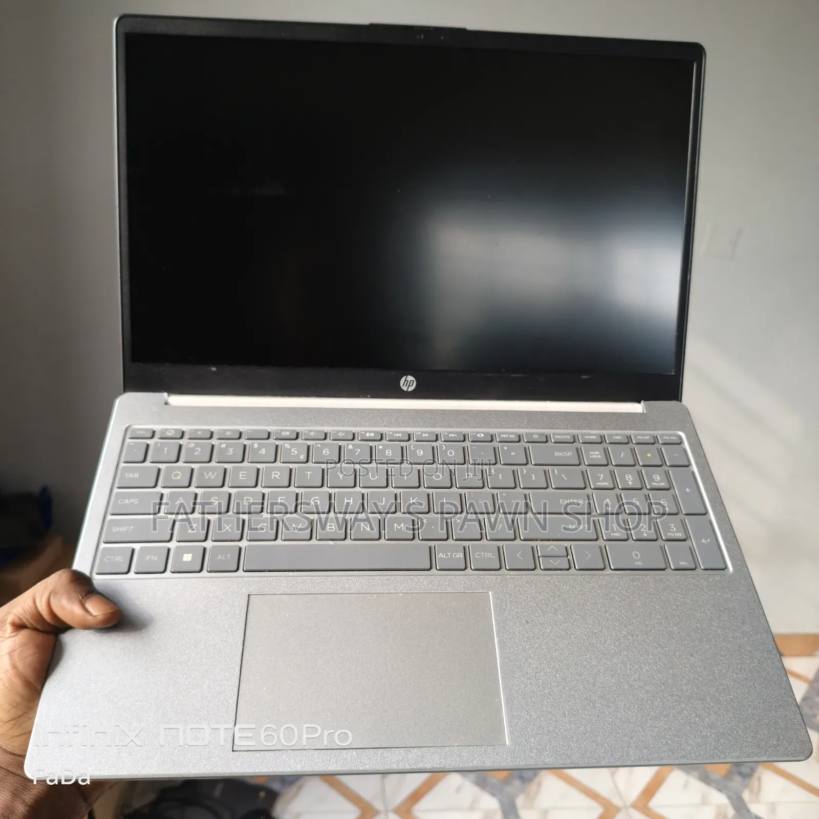 Laptop HP 15 4GB AMD Ryzen 3 SSD 128GB