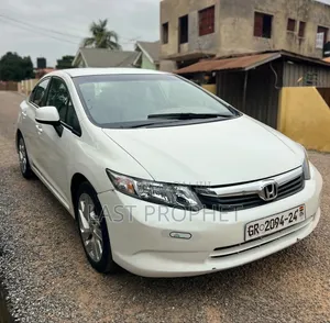 Honda Civic 2012 White