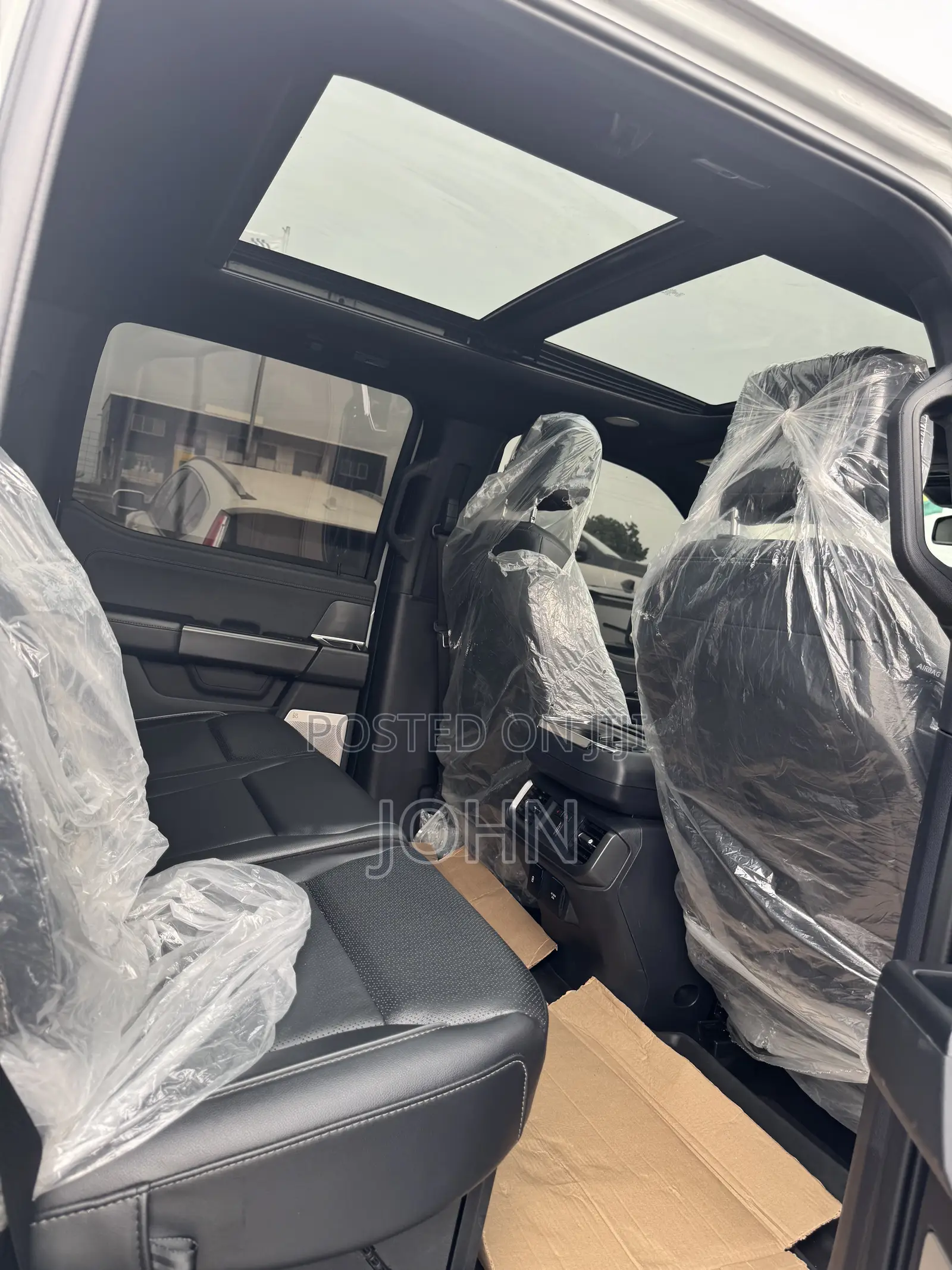 Ford F-150 LARIAT 2024 Gray