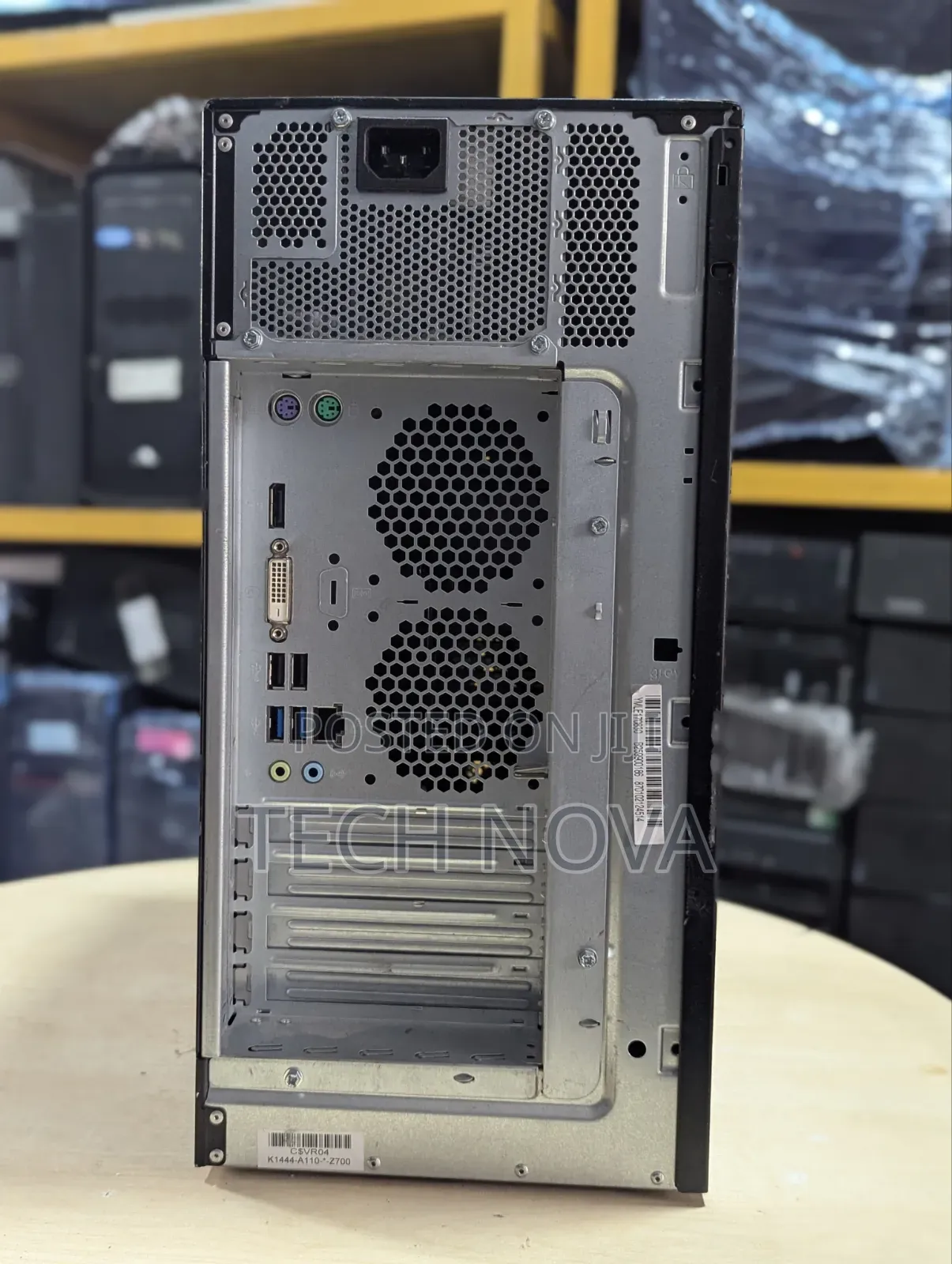 Desktop Computer Fujitsu Esprimo P557/E85+ 8GB Intel Core i5 SSD 256GB