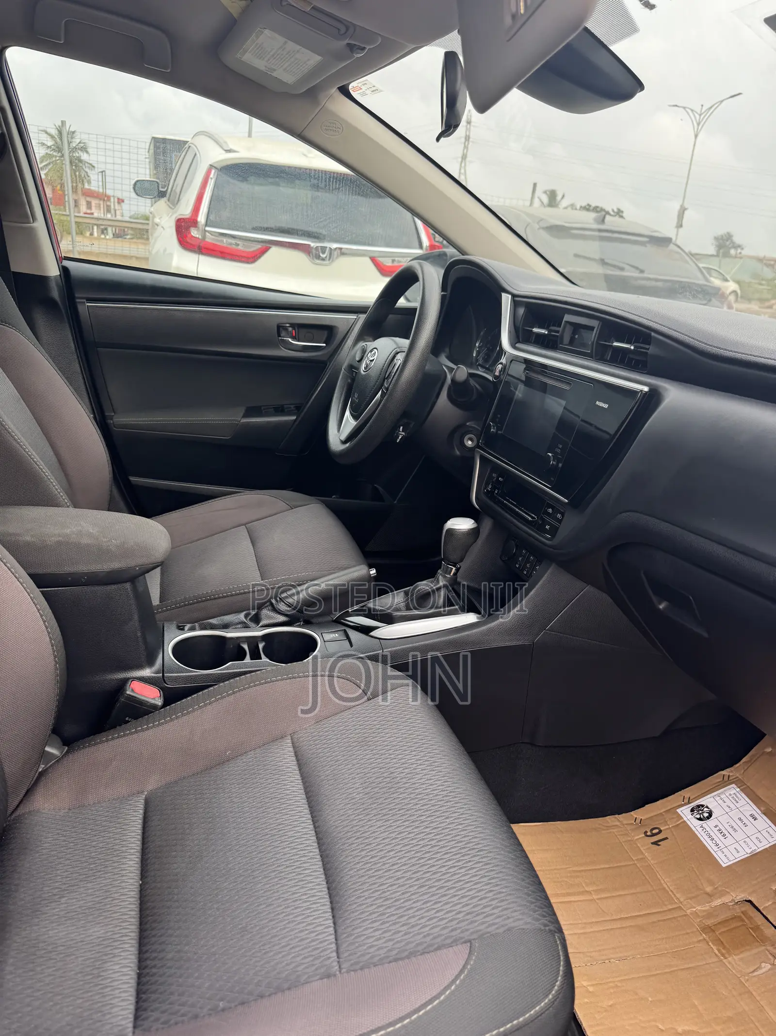 Toyota Corolla LE 4dr Sedan (1.8L 4cyl CVT) 2017 Red