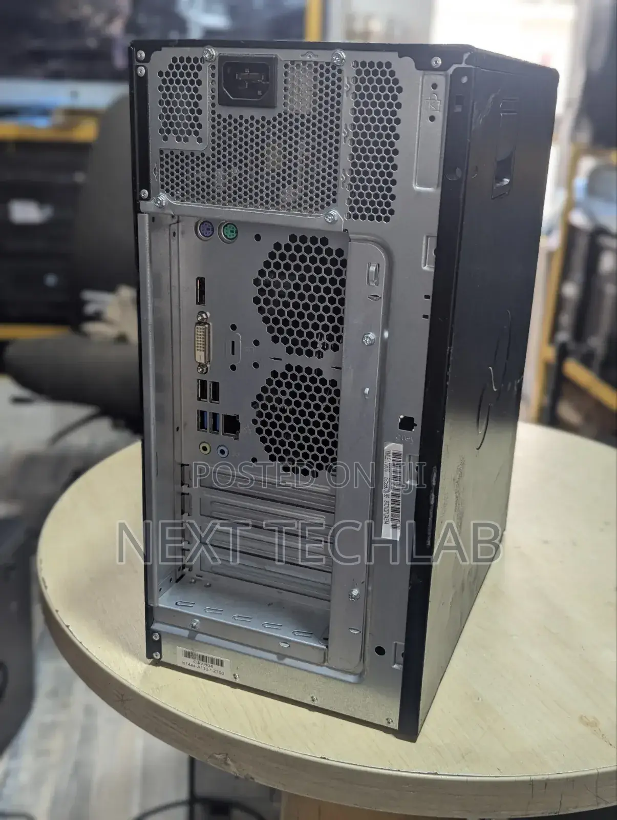 Desktop Computer Fujitsu Esprimo P558 8GB Intel Core i5 SSD 256GB