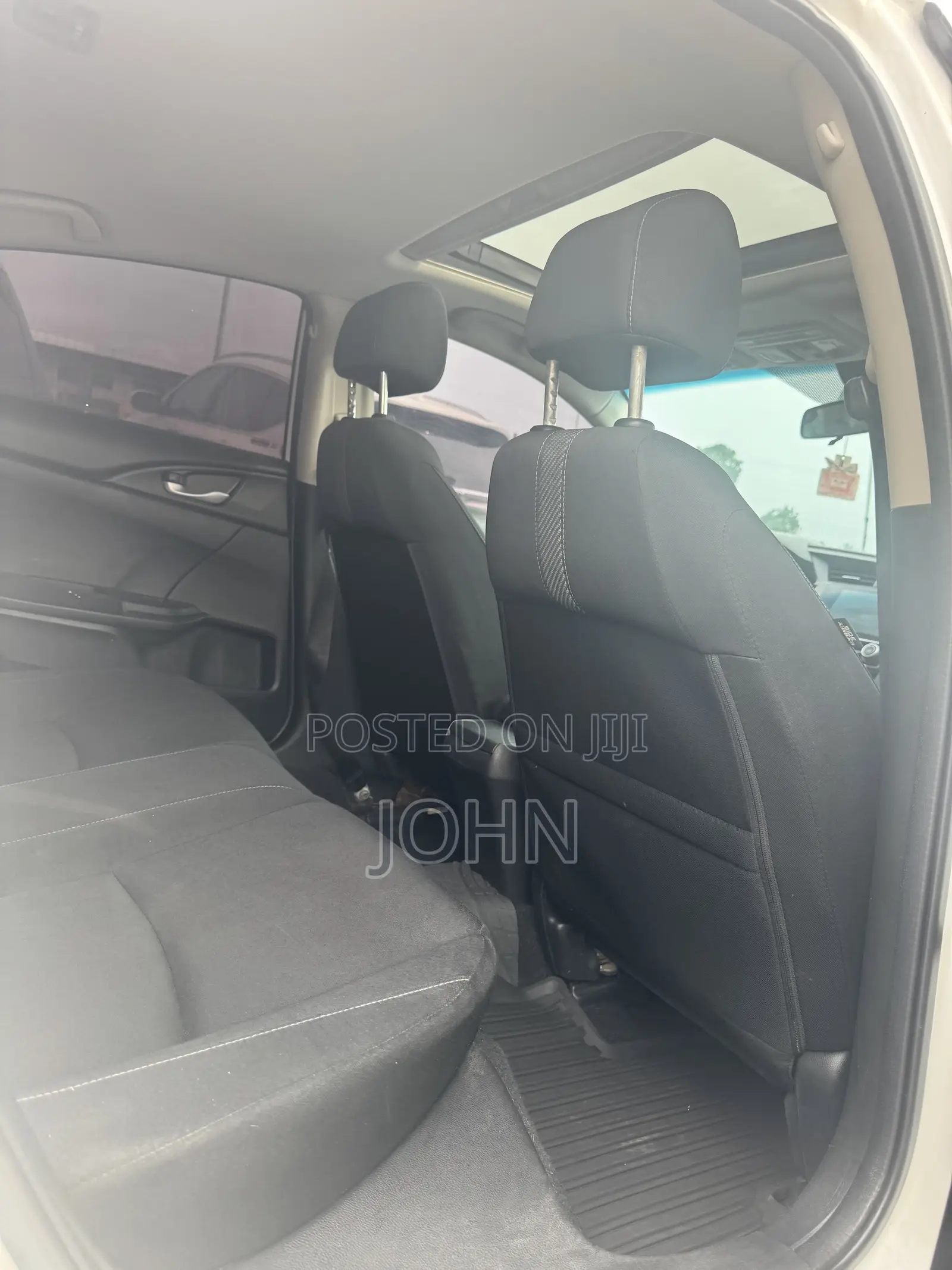 Honda Civic EX-L Sedan 2018 White