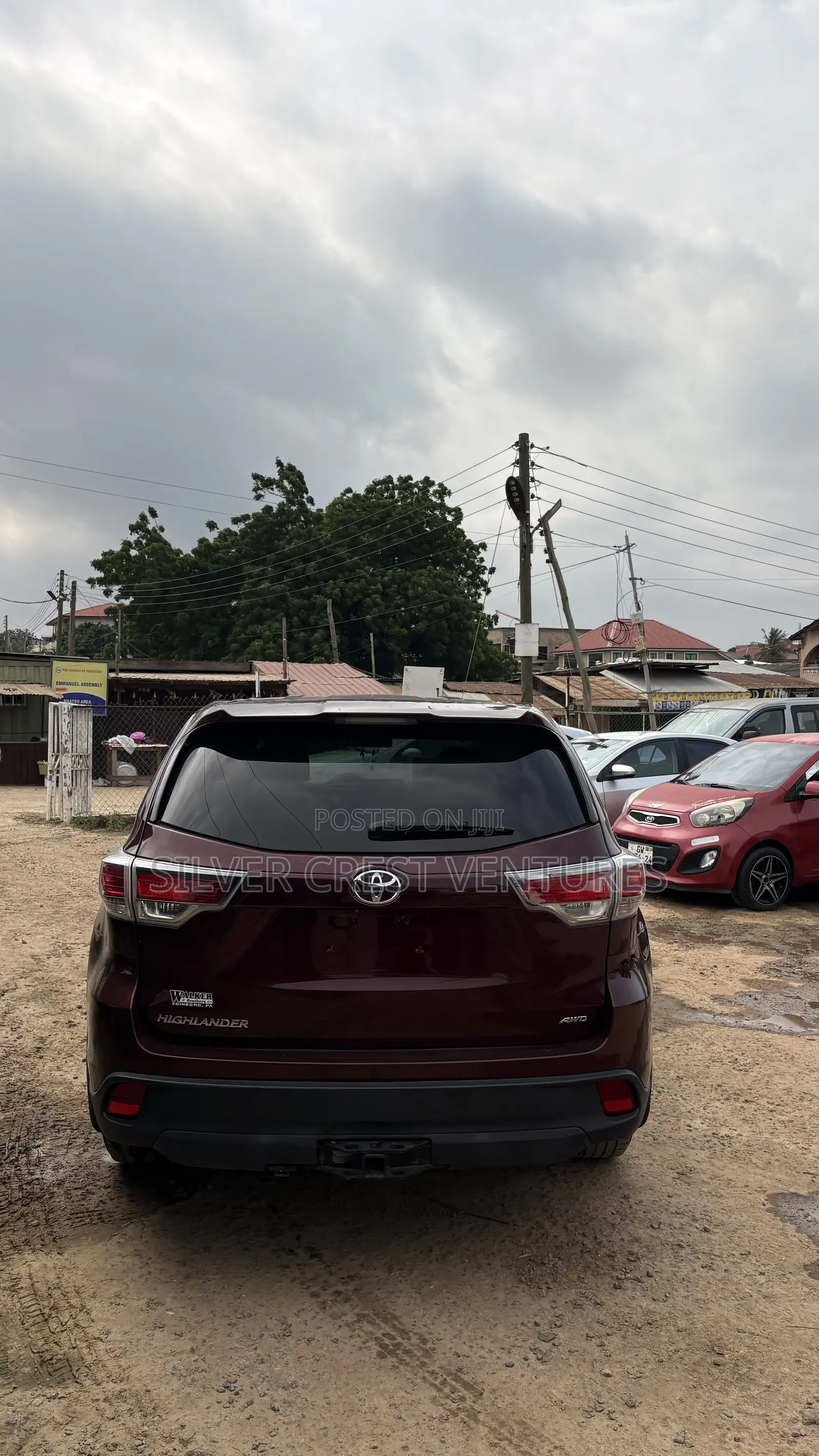 Toyota Highlander LE V6 4x4 (3.5L 6cyl 6A) 2016 Burgundy