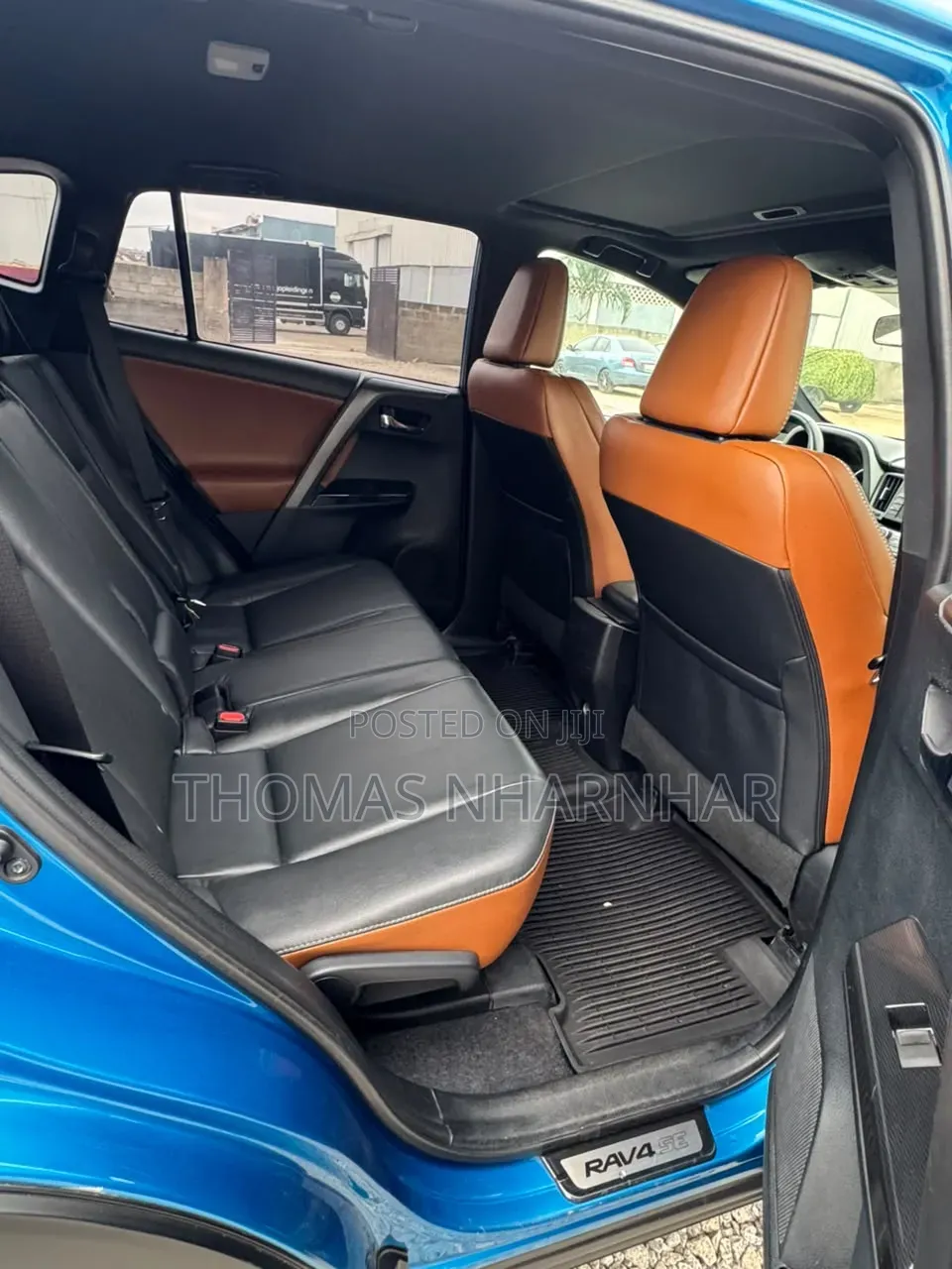 Toyota RAV4 2018 Blue