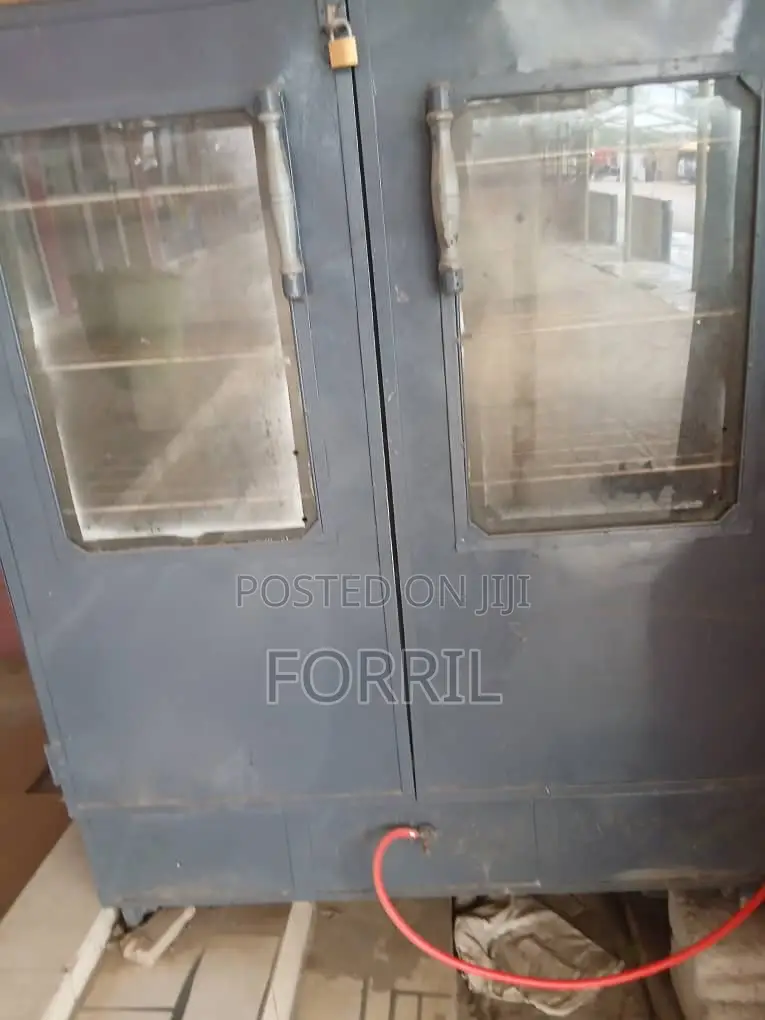 Foreign Oven