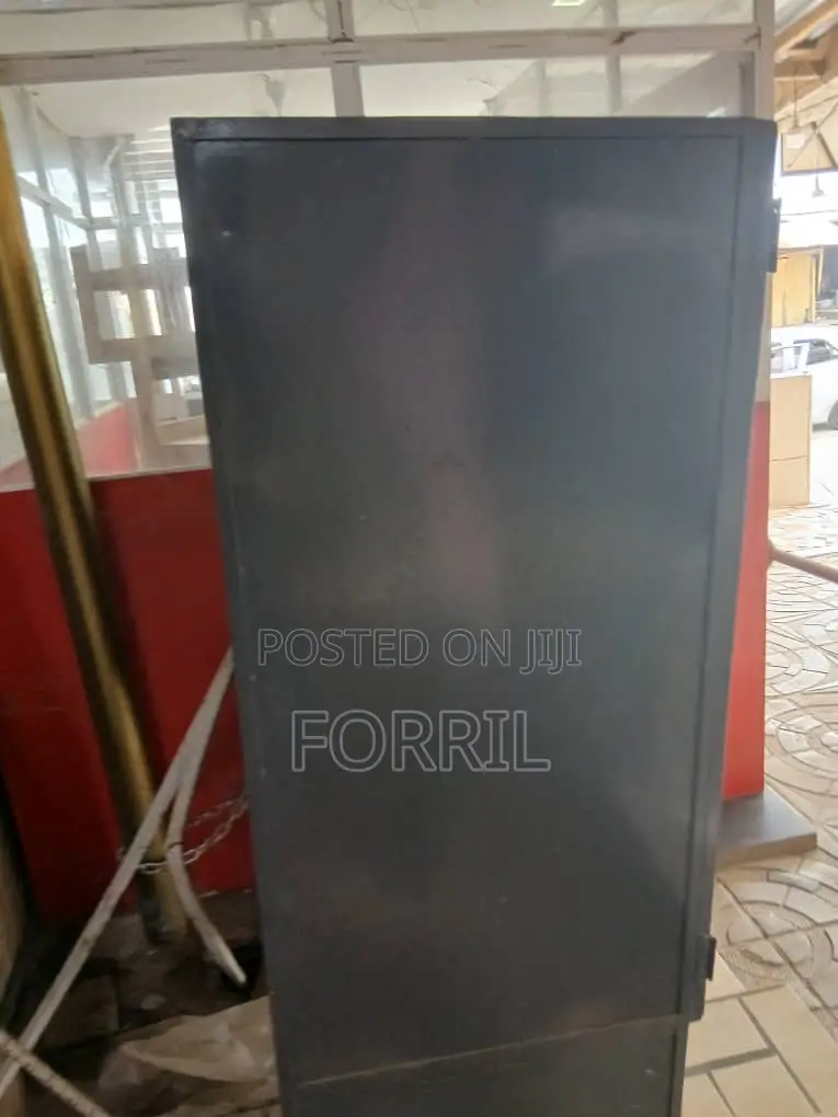 Foreign Oven