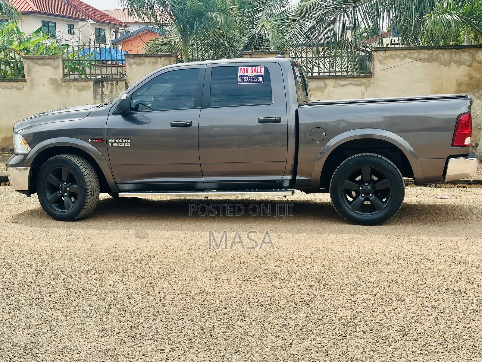 RAM 1500 2018 Gray