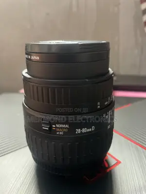 Sigma 28-80mm F/3.5-5.6 Macro (D-Version)