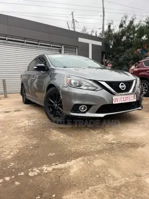 Nissan Sentra SR 2019 Gray
