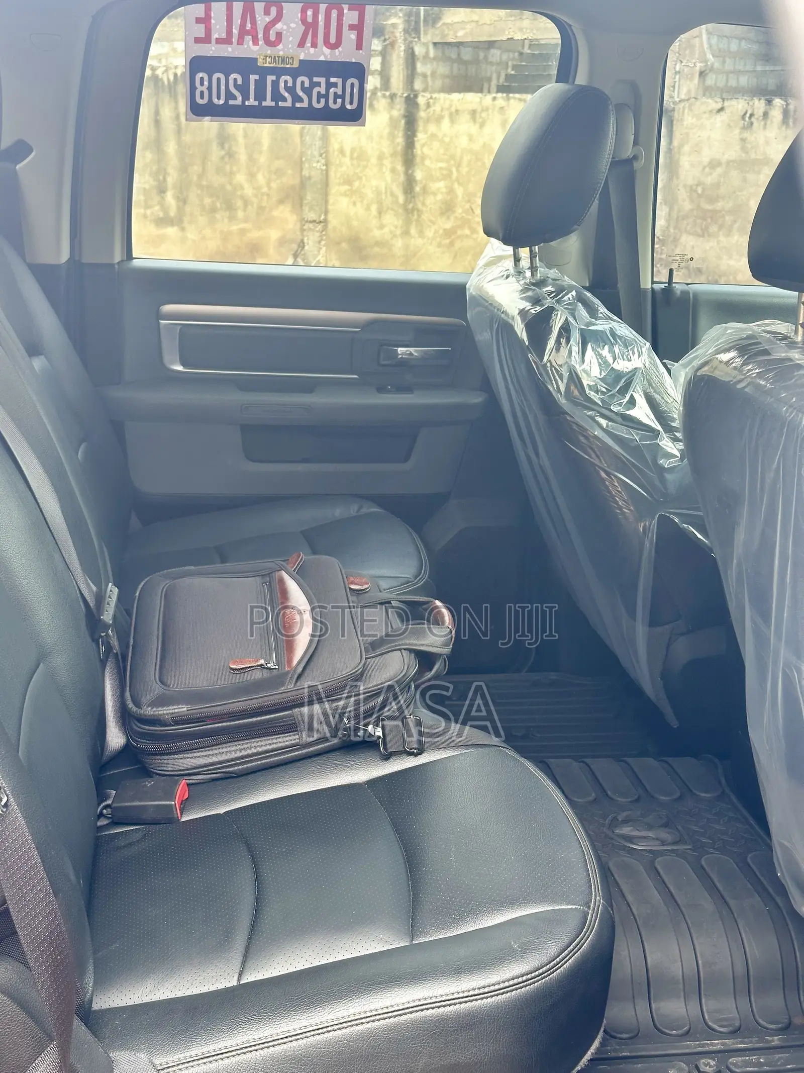RAM 1500 2018 Gray