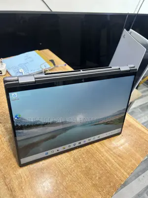 Laptop HP OmniBook X Flip 14" 24GB AMD Ryzen 7 SSD 1T