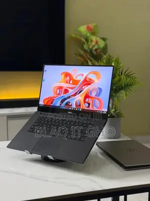 Laptop Dell Precision 5540 32GB Intel Core i7 SSD 512GB