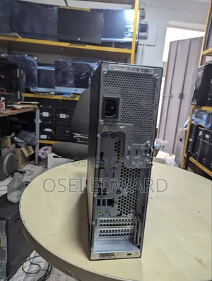 Desktop Computer Fujitsu Esprimo D538 8GB Intel Core i5 SSD 256GB