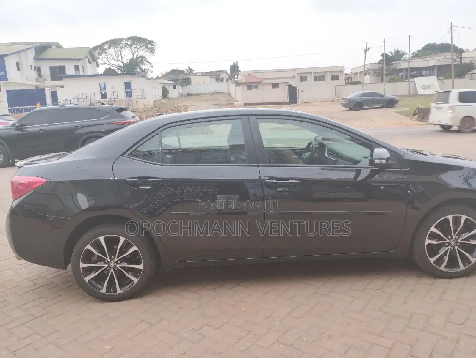 Toyota Corolla 2018 Black