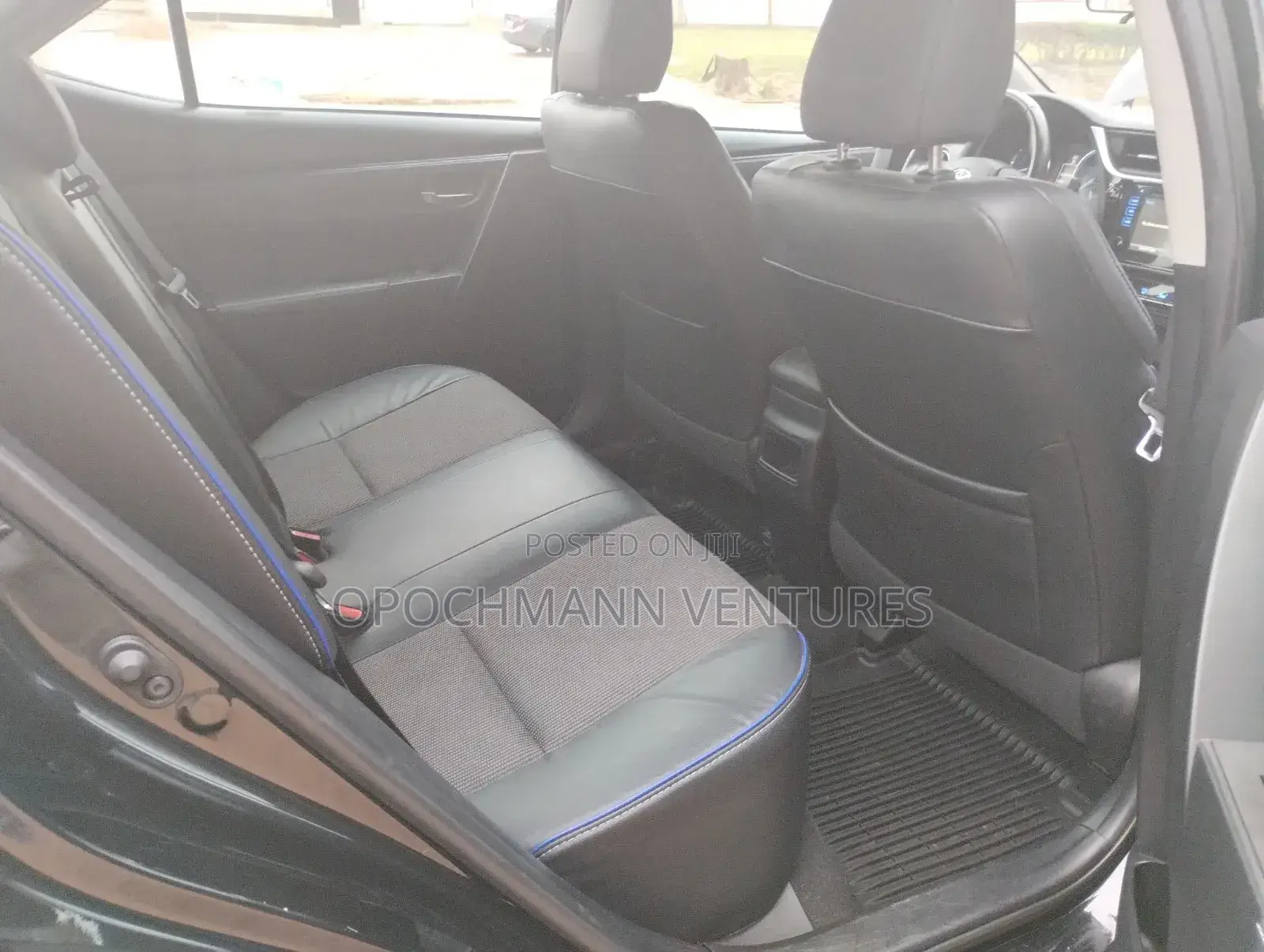 Toyota Corolla 2018 Black