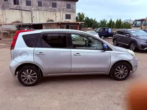 Nissan Note 1.6 Petrol 2010 Silver
