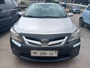 Toyota Corolla 2013 Silver