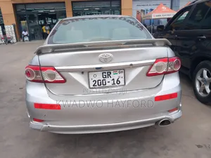 Toyota Corolla 2013 Silver
