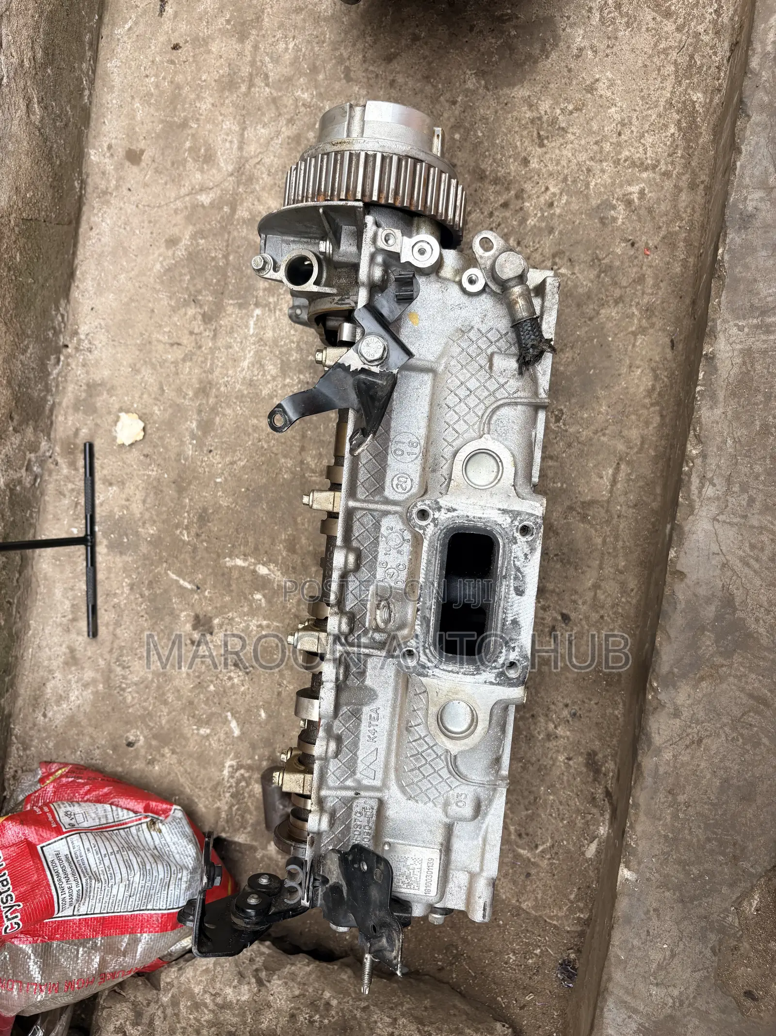 Ford Escape 1.5L Turbo EcoBoost Cylinder Head – Complete
