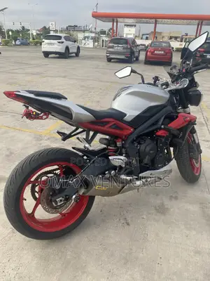 Triumph Speed Triple 2017