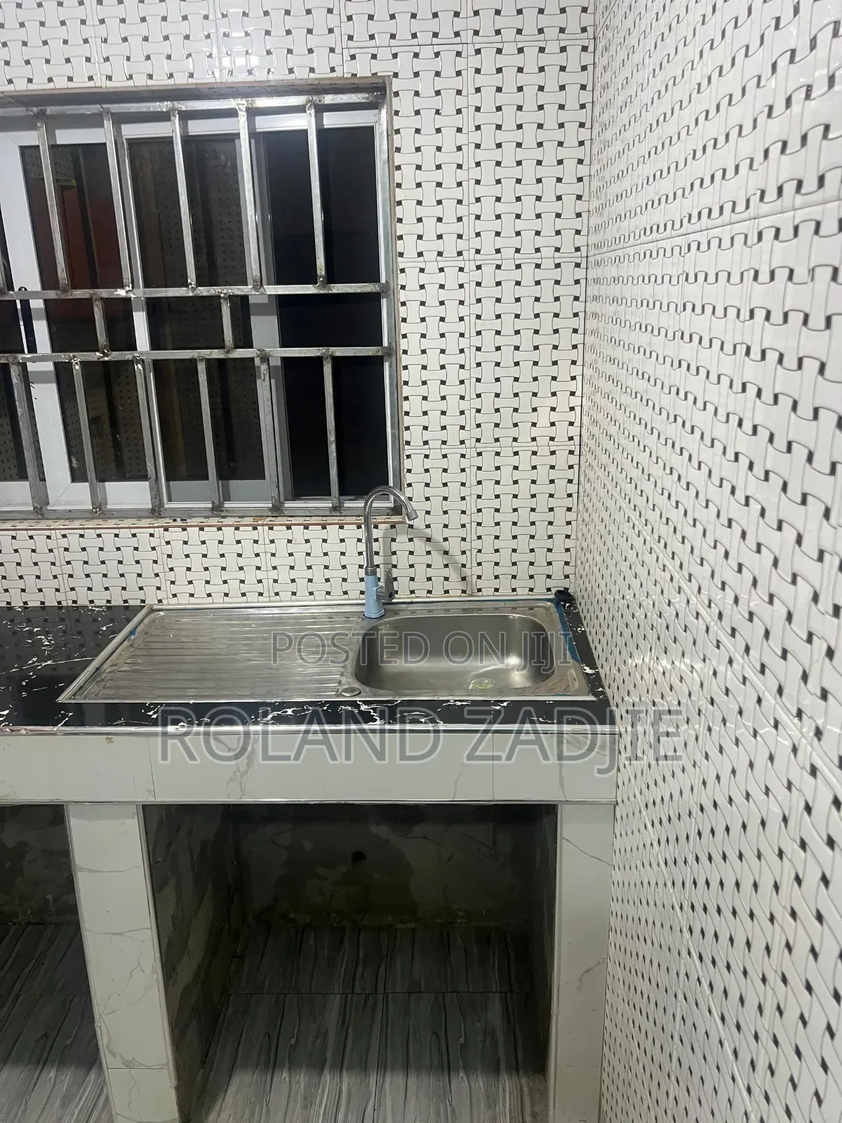 1bdrm Apartment in UPSA Area for rent