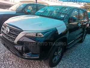 Toyota Fortuner 2025 Black