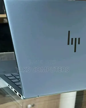 New Laptop HP Split 13 16GB Intel Core i7 SSD 512GB