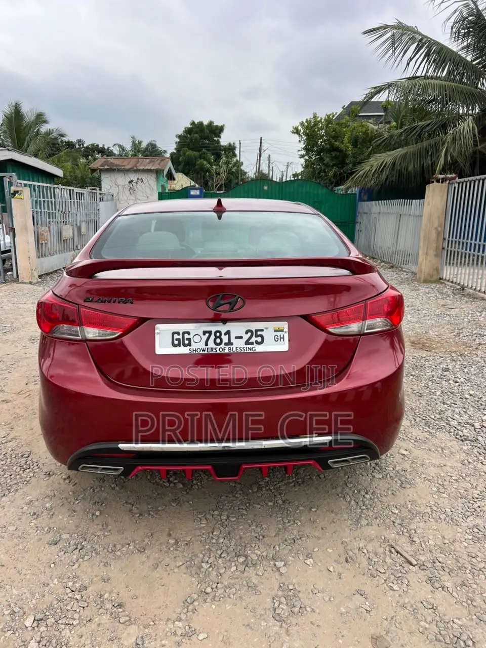 Hyundai Elantra 2013 Red