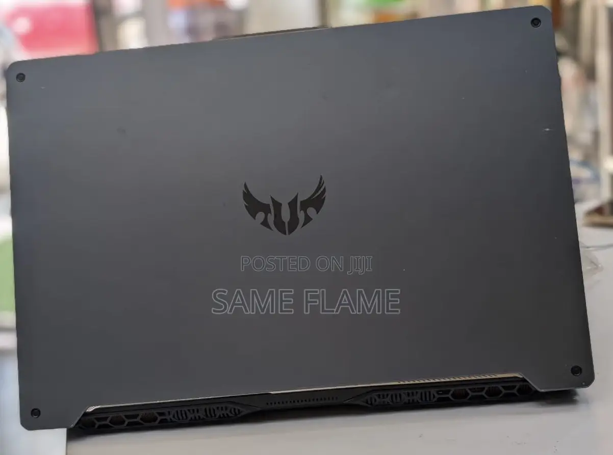 Laptop Asus TUF Gaming A17 16GB AMD Ryzen 7 SSD 1T