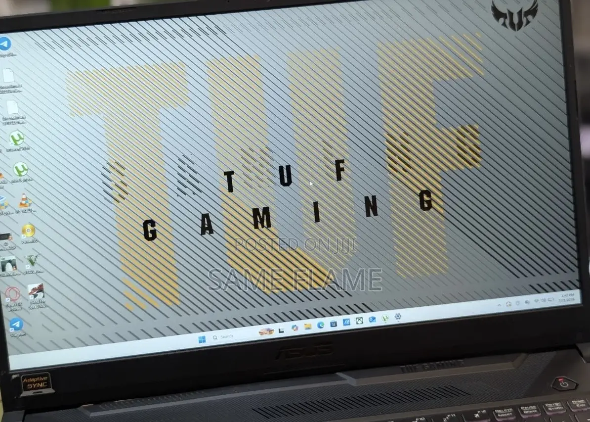 Laptop Asus TUF Gaming A17 16GB AMD Ryzen 7 SSD 1T