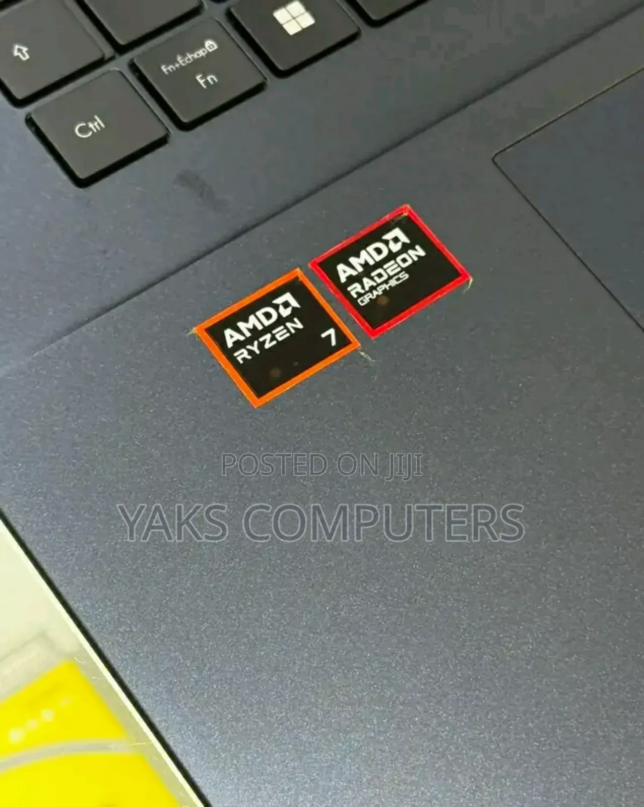 New Laptop Asus VivoBook W202 16GB AMD Ryzen 7 SSD 512GB