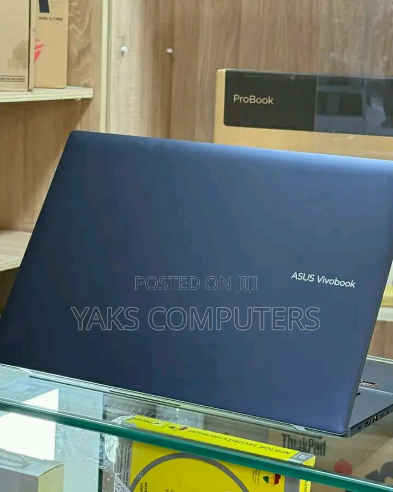 New Laptop Asus VivoBook W202 16GB AMD Ryzen 7 SSD 512GB