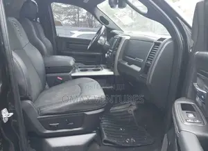 RAM 1500 2017 Black