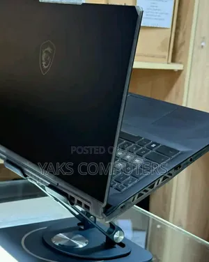 New Laptop MSI Katana 15 16GB Intel Core i7 SSD 512GB