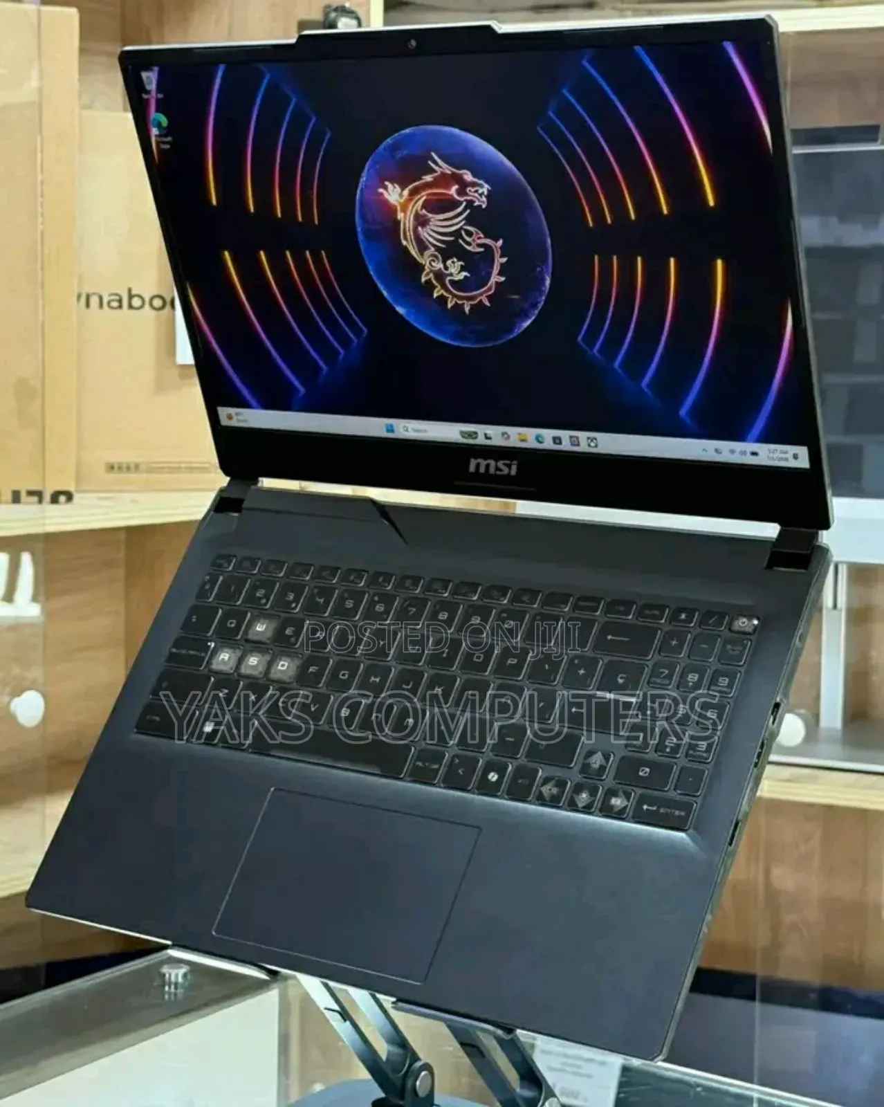 New Laptop MSI Katana 15 16GB Intel Core i7 SSD 512GB