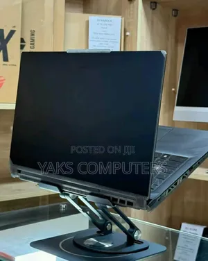 New Laptop MSI Katana 15 16GB Intel Core i7 SSD 512GB