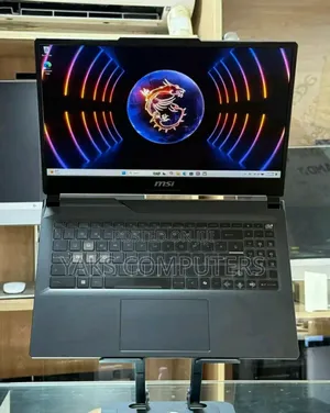 New Laptop MSI Katana 15 16GB Intel Core i7 SSD 512GB