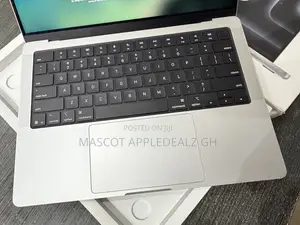 Laptop Apple MacBook Pro 2025 M5 16GB Apple M5 SSD 512GB
