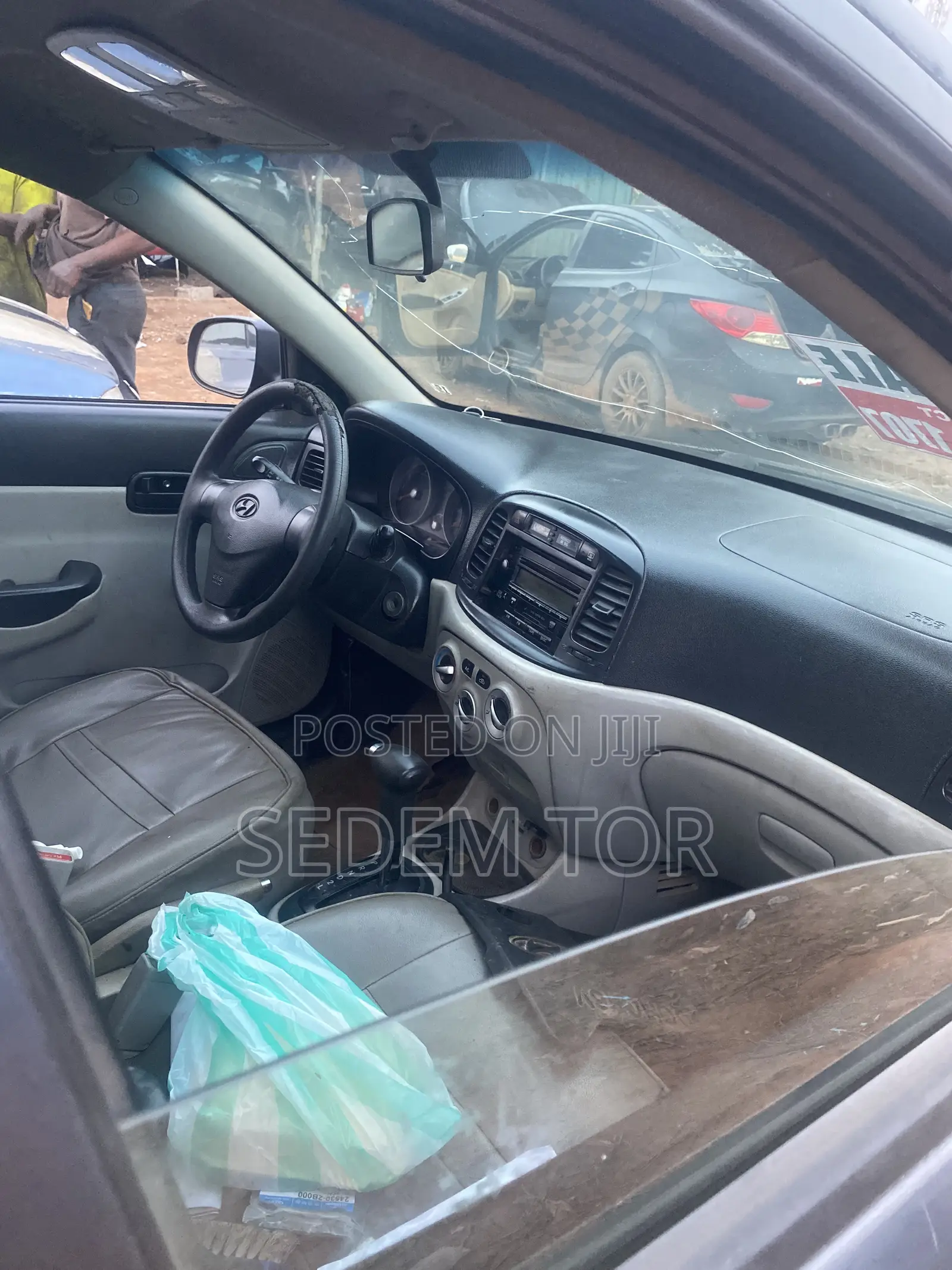 Hyundai Accent 2009 Gray