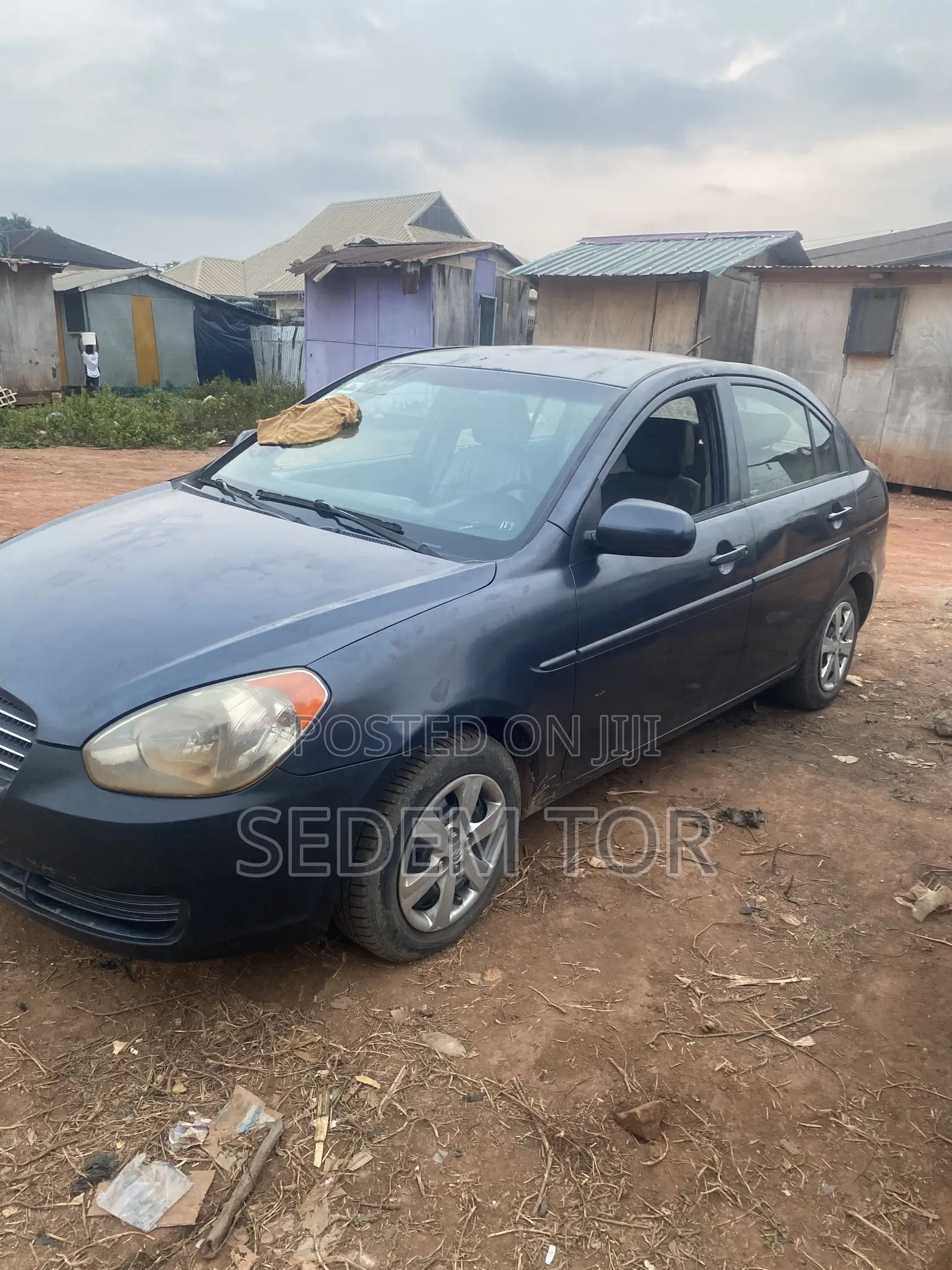 Hyundai Accent 2009 Gray