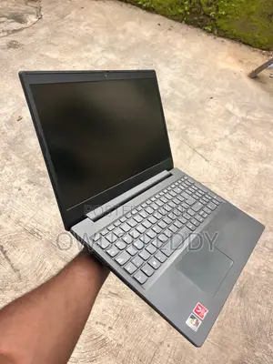 Laptop Lenovo 12GB AMD Ryzen 3 SSD 128GB