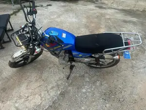 Royal Motorcycle 2019 Blue