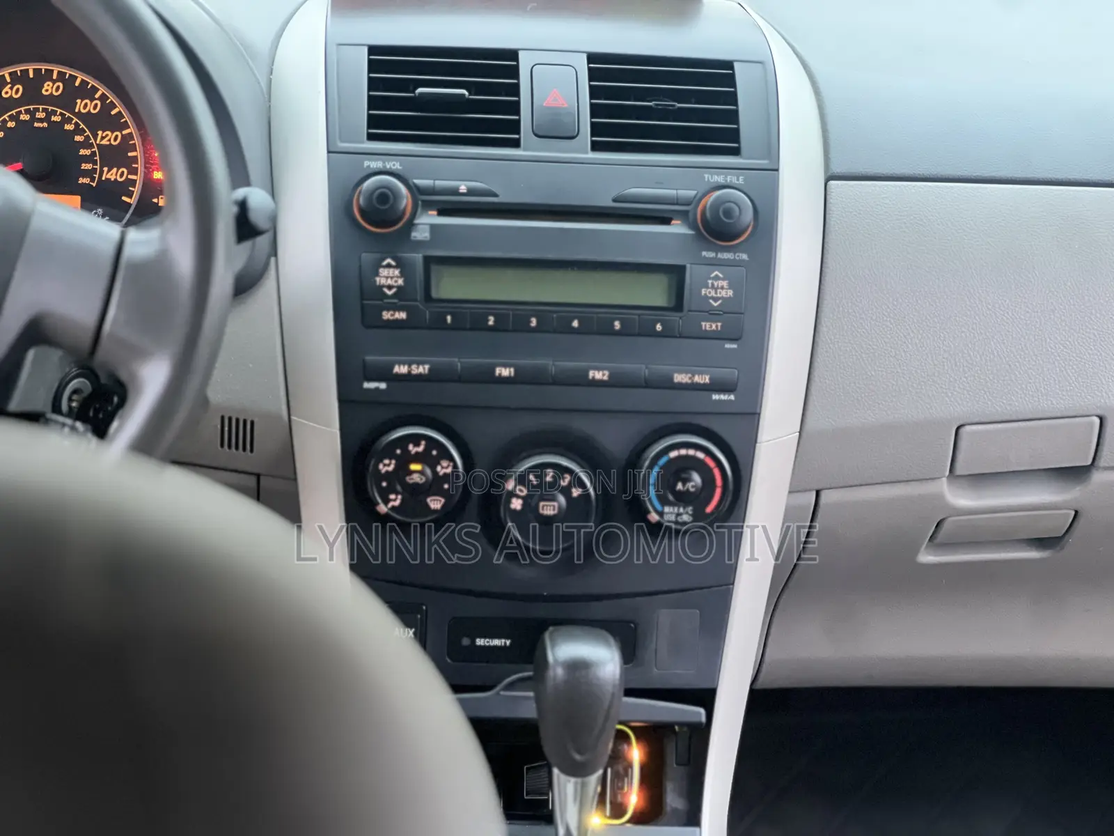 Toyota Corolla LE 4dr Sedan (1.8L 4 cyl 4A) 2009 Green
