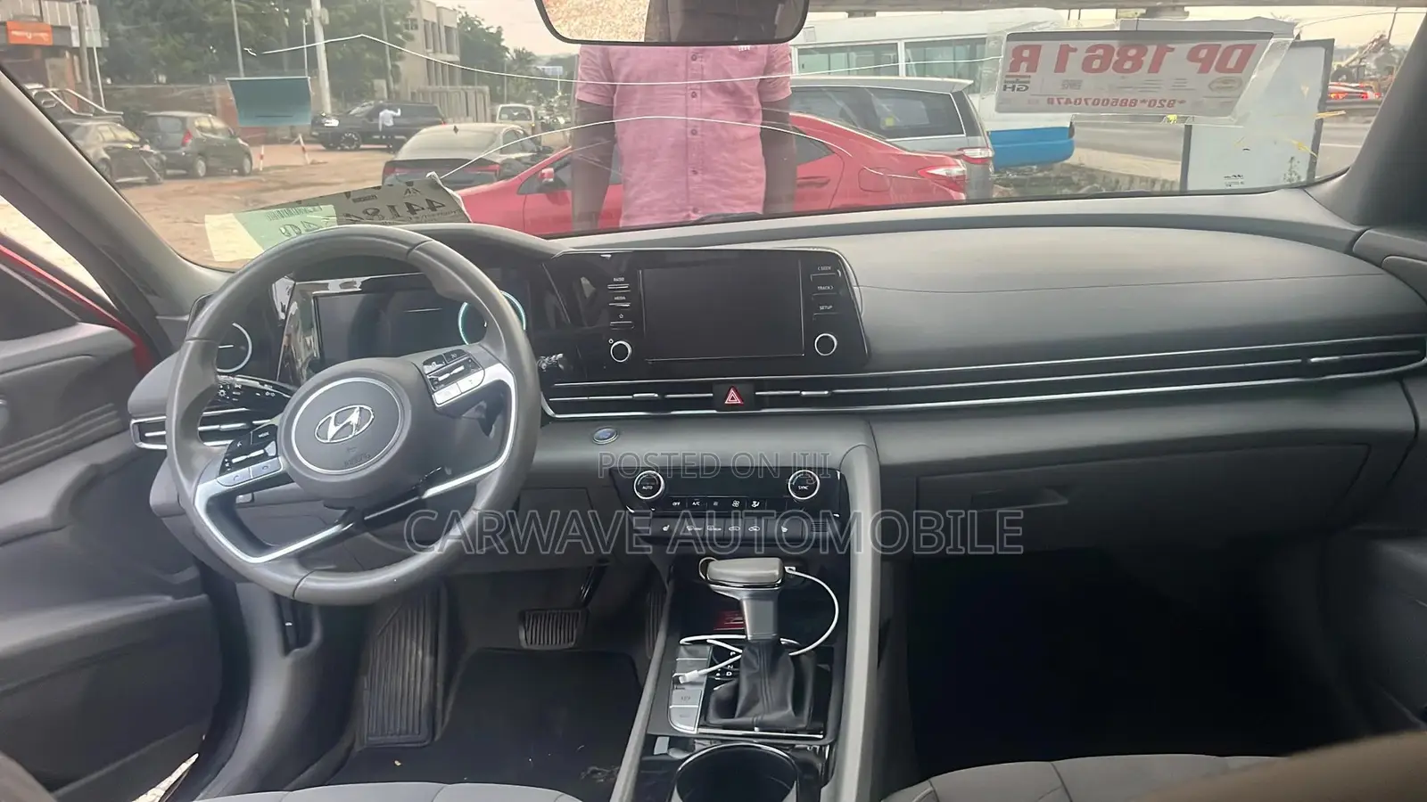 Hyundai Elantra SE 2022 Red
