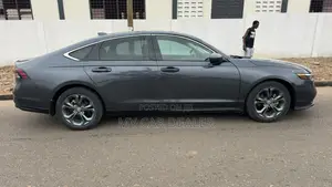 Honda Accord EX CVT 2024 Gray