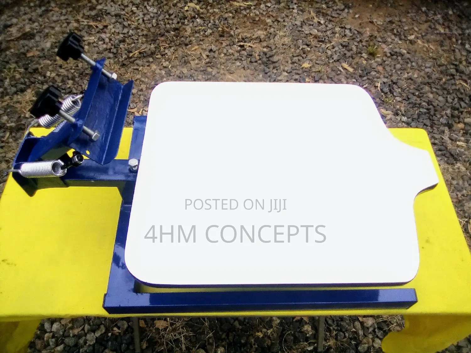 Single Colour Screen Printing Machine + Free Plastic Squeegee