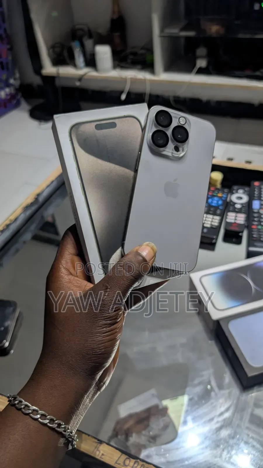New Apple iPhone 15 Pro 256 GB Gray
