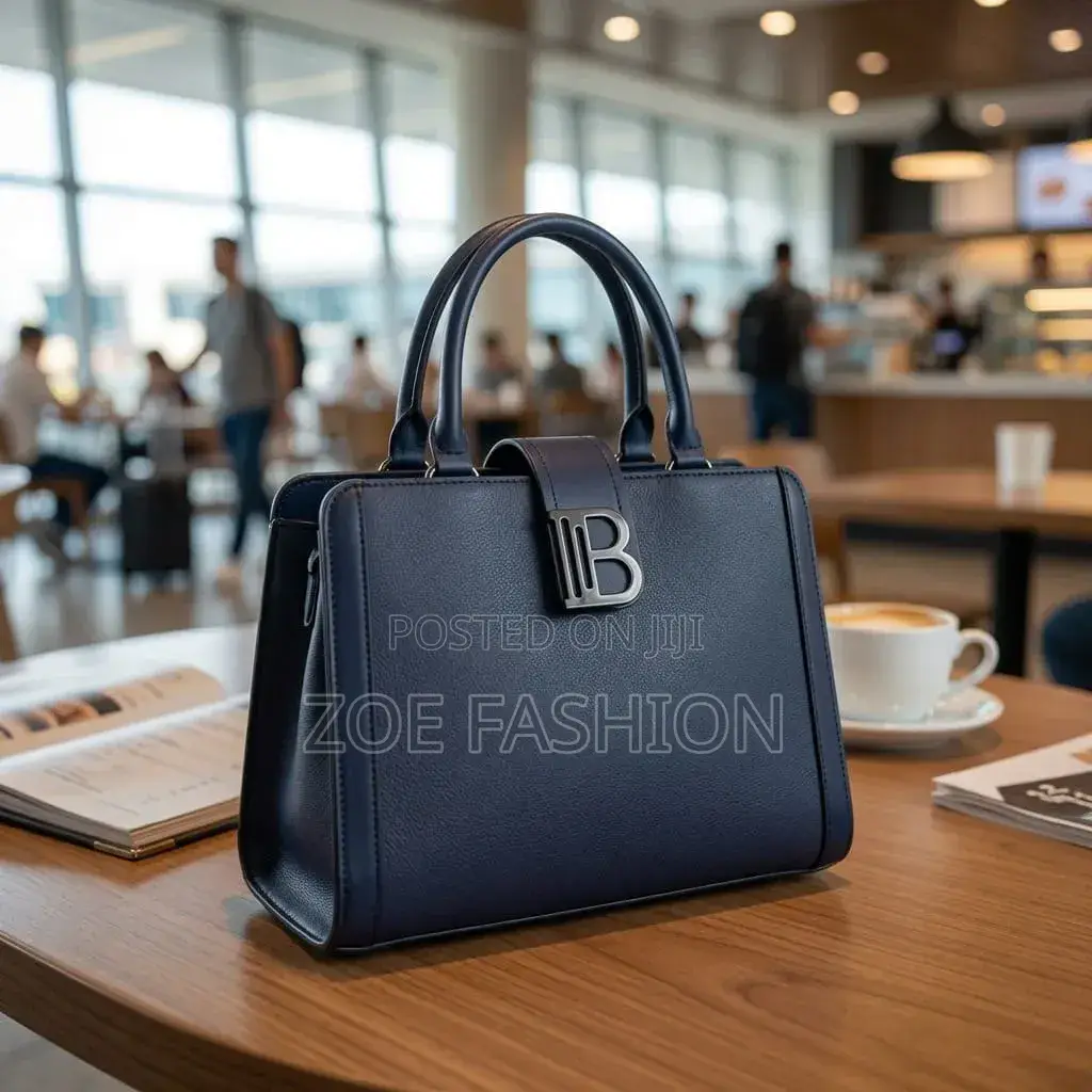 Ladies Qaulity Dressing Bag