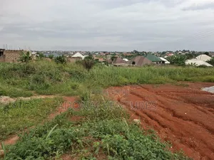 Half Plot of Land for Sale in Sokoban Ampabame